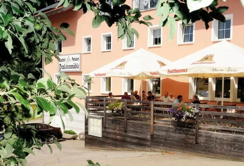 Hotelli Gasthof Pension Boxleitenmühle