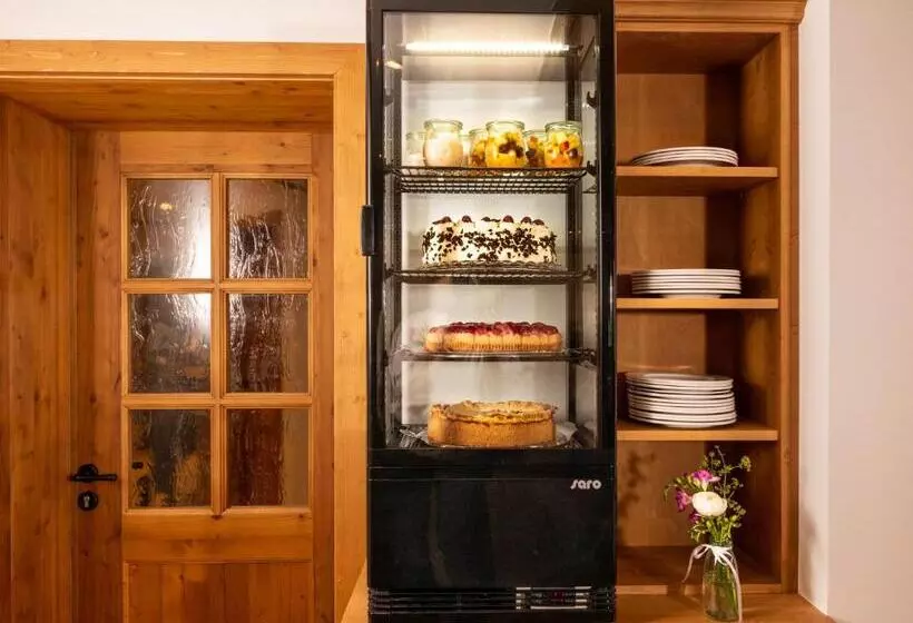 Hotelli Gasthof Zur Seku