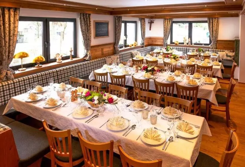 Hotelli Gasthof Zur Seku