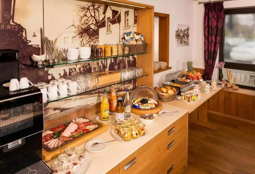 Hotelli Gasthof Zur Seku