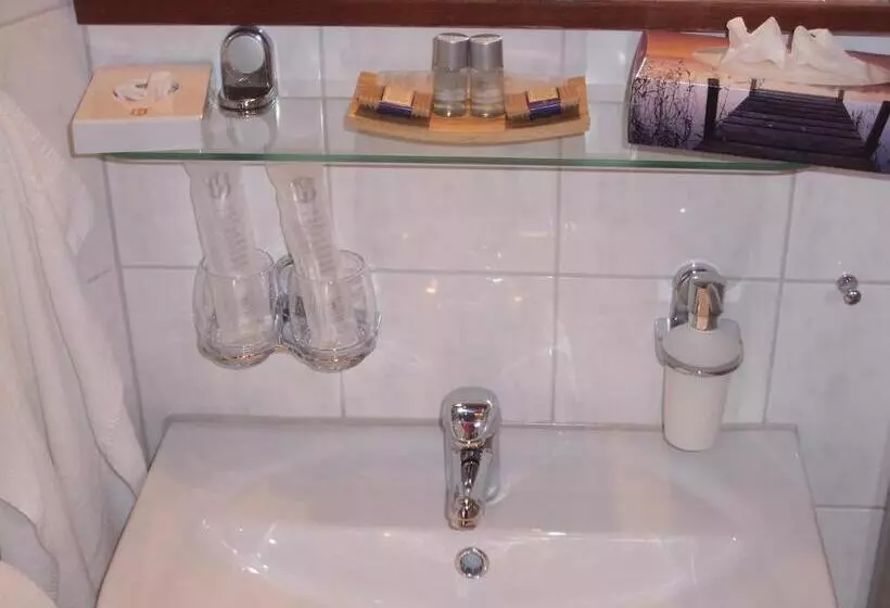 Hotelli Gästehaus Am Reiterhof Mutschler