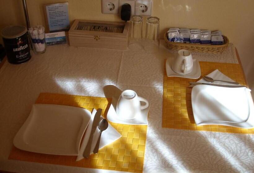 호텔 Gästehaus Am Reiterhof Mutschler