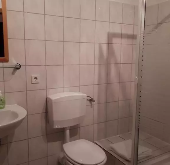 Hotelli Herberg Die Alte Schleuse