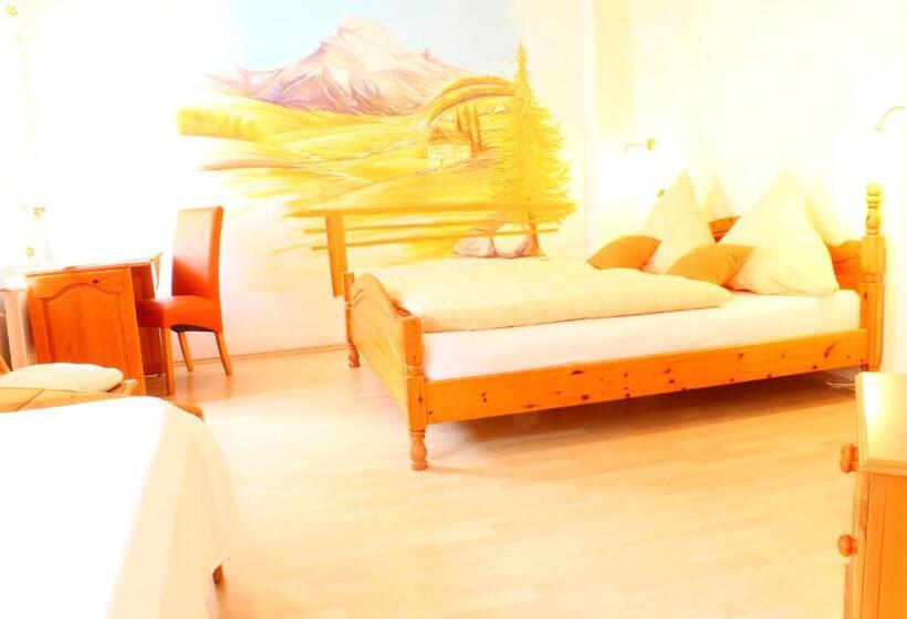 ホテル Kessenbrock Appartements