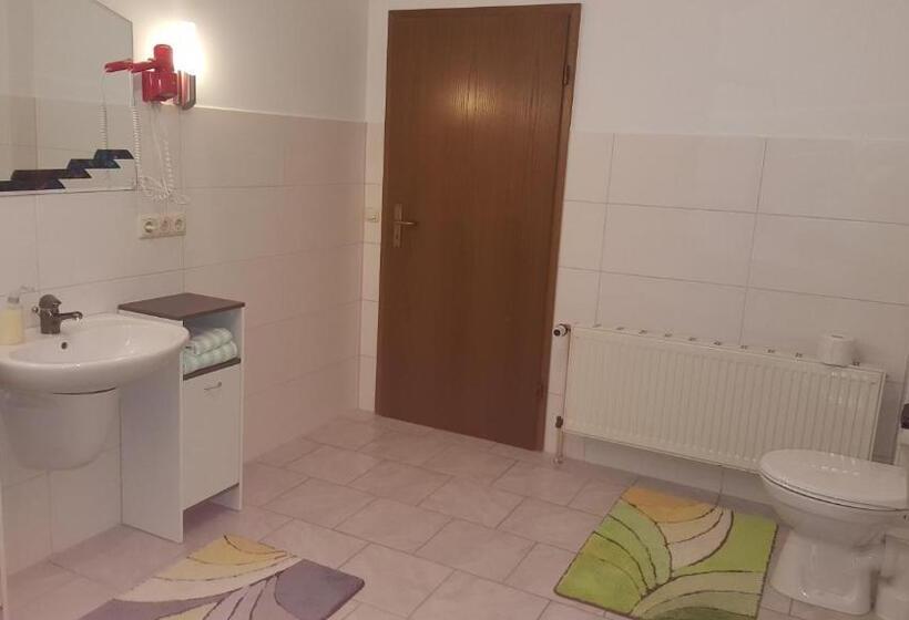 فندق Landhaus Knötel