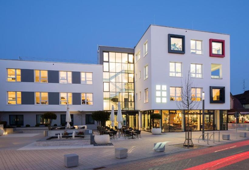 酒店 Logis First Class Business Suites