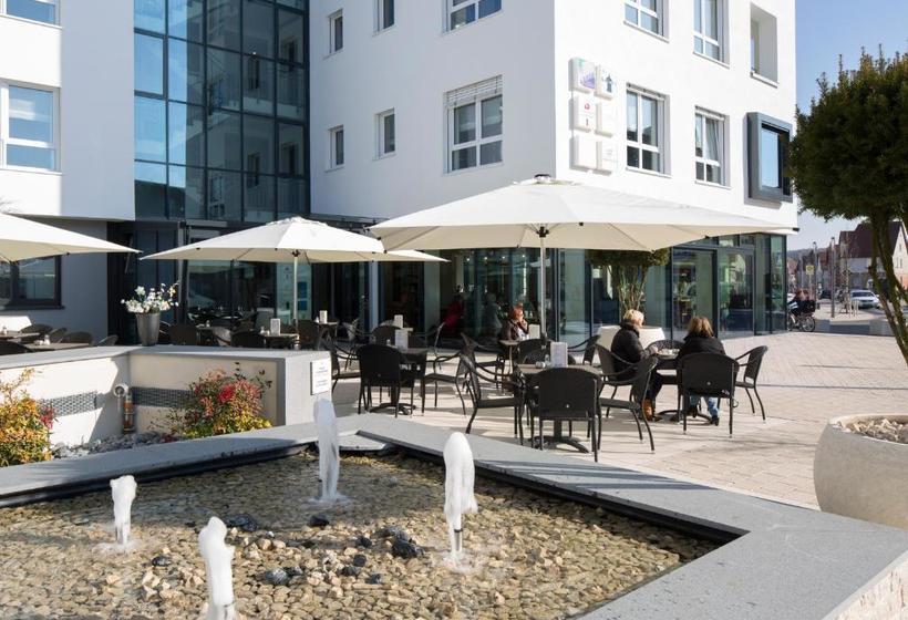 酒店 Logis First Class Business Suites