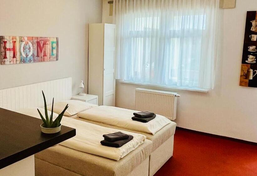 Otel Pension Garni No.11