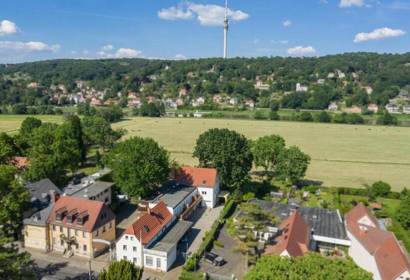 Otel Pension Garni No.11