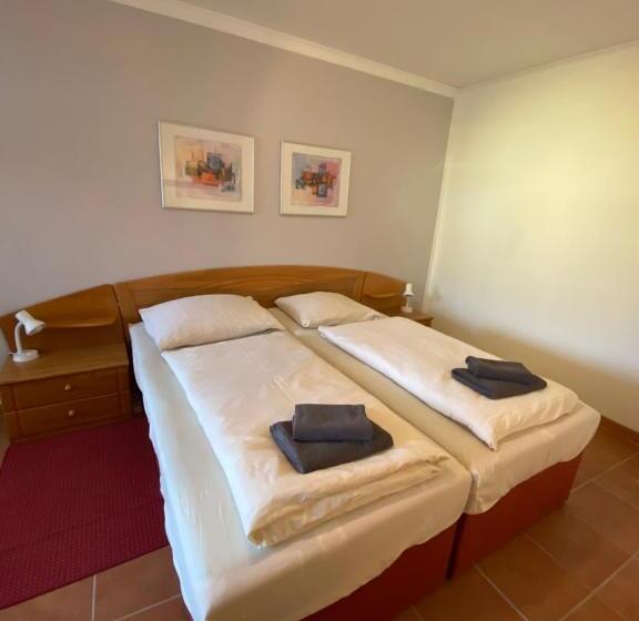 Otel Pension Garni No.11