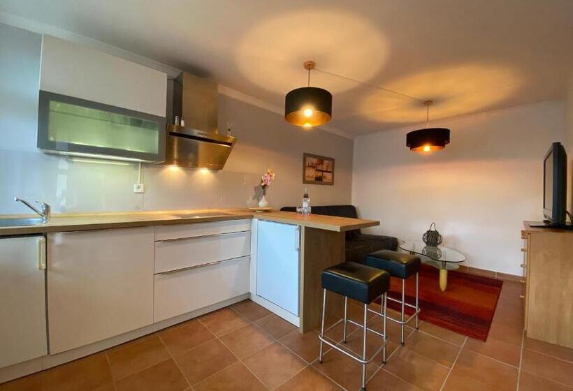 Otel Pension Garni No.11