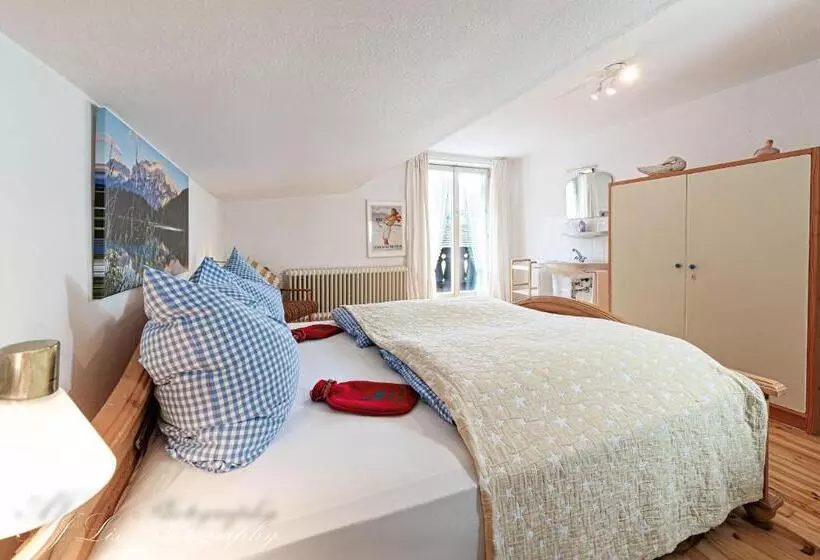 Hotelli Pension Karner