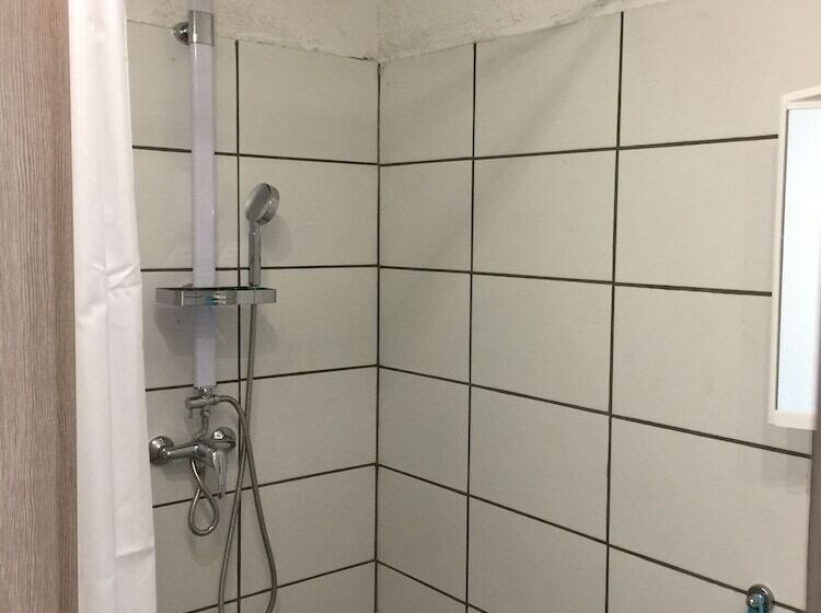 Отель Pension Lindenhof