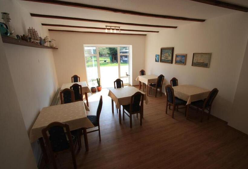 ホテル Pension Vorm Darß