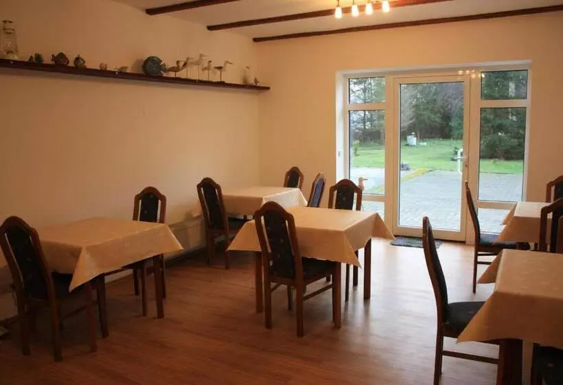 Hotelli Pension Vorm Darß