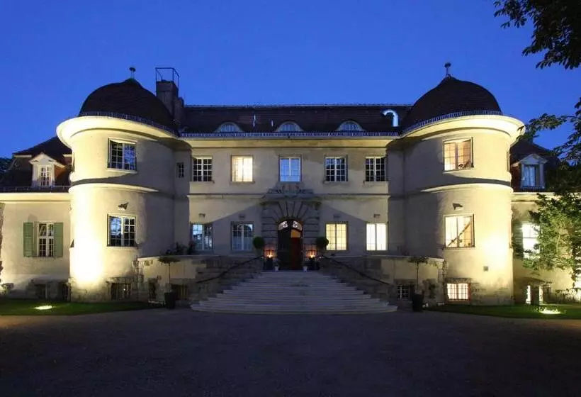 Hotelli Schloss Kartzow