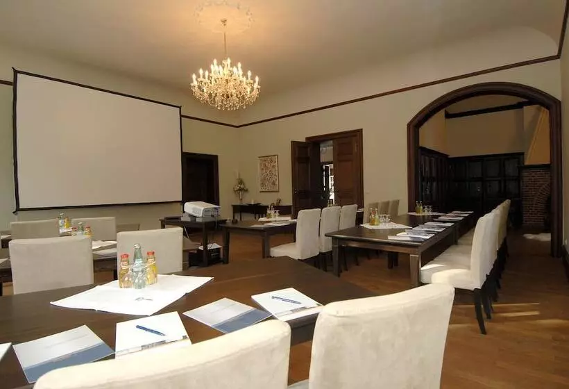 Hotelli Schloss Kartzow