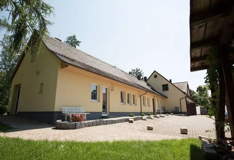 Hotelli Seeland Lodge