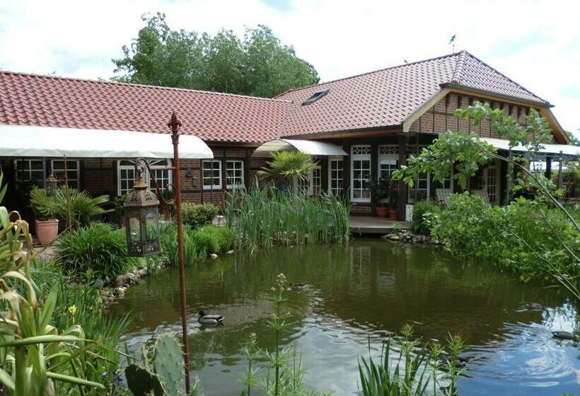 Отель The Cosy Home