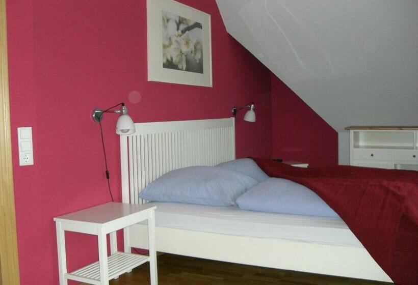 Отель The Cosy Home