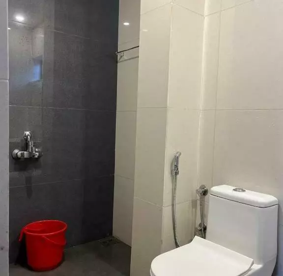 ユースホステル Luxe Inn