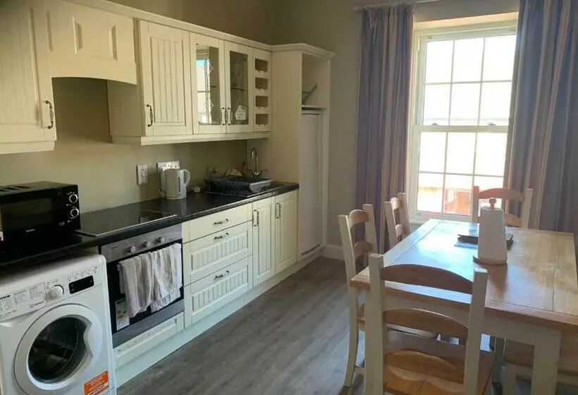 ベッドアンドブレックファースト Cuckoos Corner