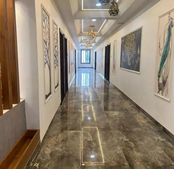 Hotelli Stay Well Pithampur