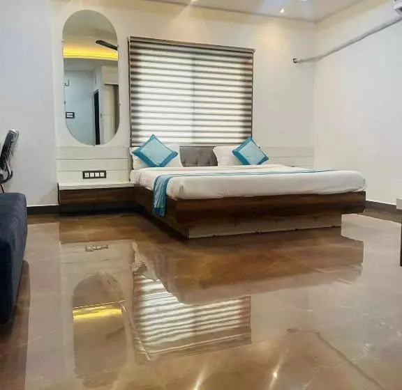 Hotelli Stay Well Pithampur