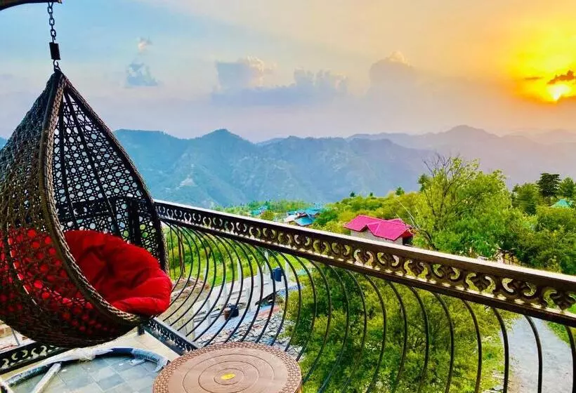ホテル Stayenest Mashobra With Balcony View