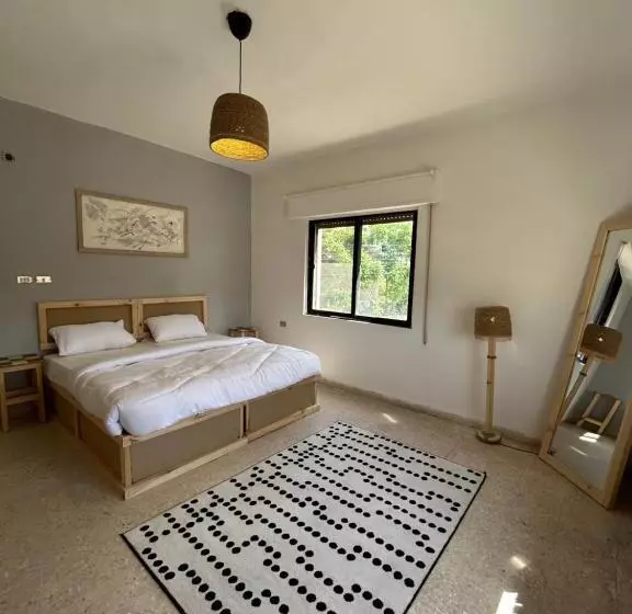 پانسیون Crafthouse