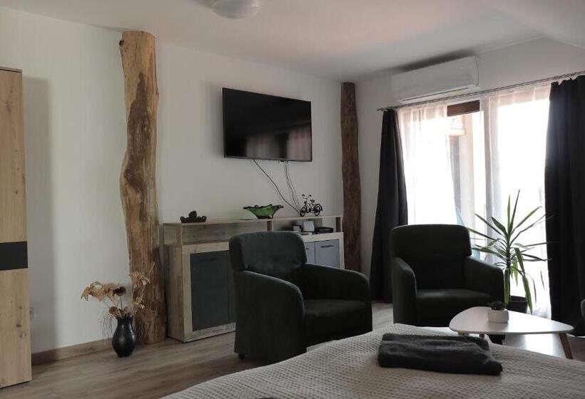 پانسیون Maréja Vendégház