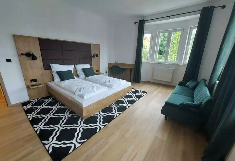 Retkeilymaja Brauereigasthof Schlüsselkeller