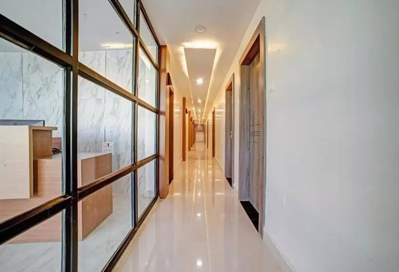 ホテル Swagath Residency