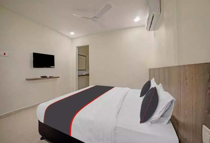 ホテル Swagath Residency