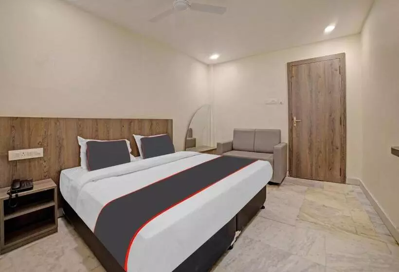 ホテル Swagath Residency