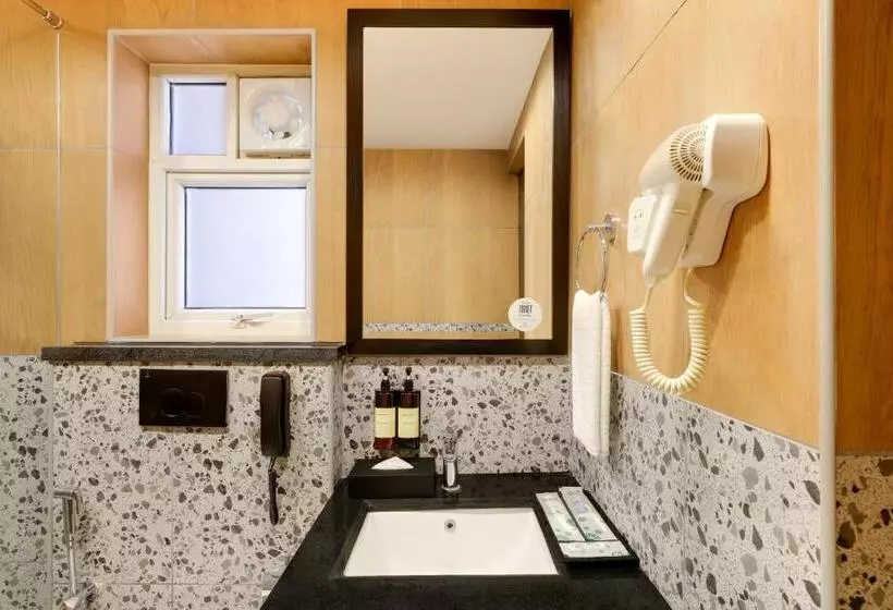 هتل Lemon Tree Suites, Whitefield, Bengaluru