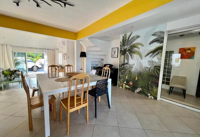 پانسیون Villa Ti Moon, Entre Deux, Piscine