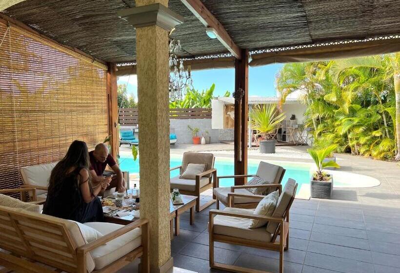 پانسیون Villa Ti Moon, Entre Deux, Piscine