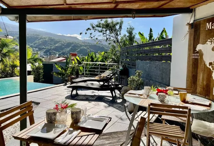 پانسیون Villa Ti Moon, Entre Deux, Piscine