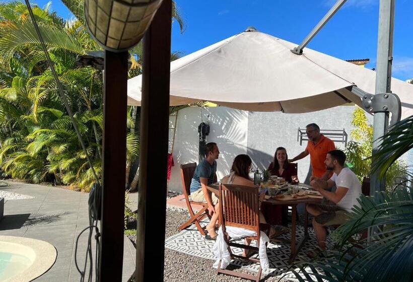 پانسیون Villa Ti Moon, Entre Deux, Piscine