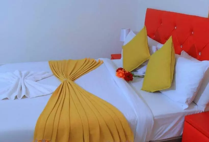 تختخواب و صبحانه Eagles Fountain Self Catering Apartment