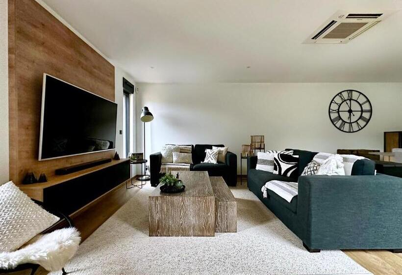 Bed and Breakfast Le Patio Aux Portes De Chambord