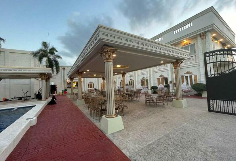 El Palacio Hotel & Resort