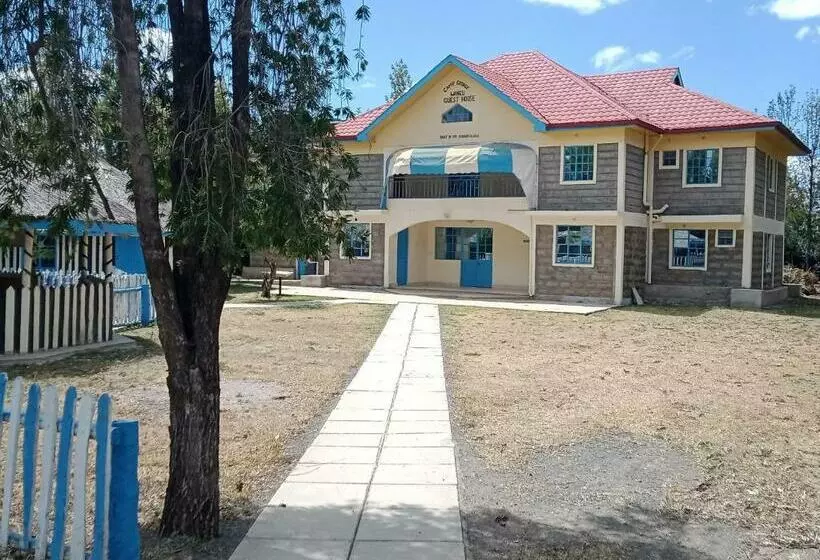 هتل کپسول Camp George Guest Lodge