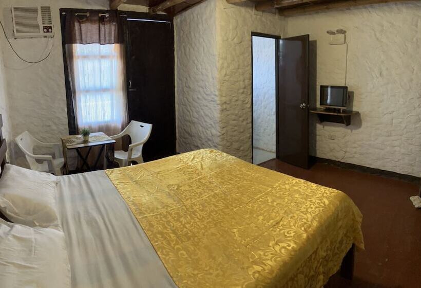 호텔 Puerto Galera Transient Guest Room