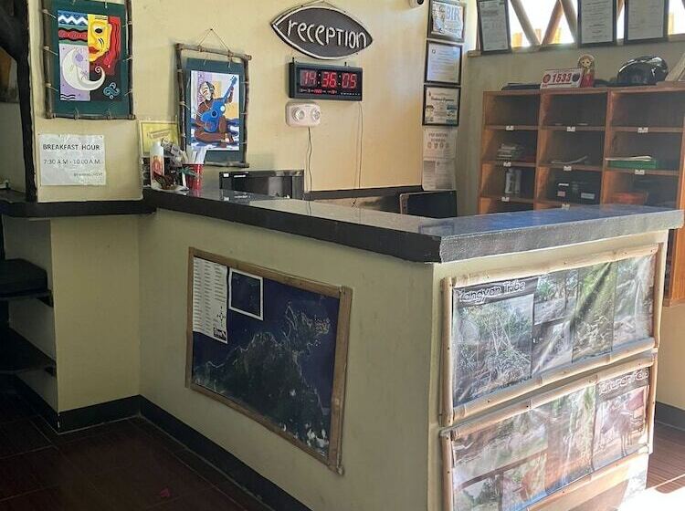 호텔 Puerto Galera Transient Guest Room