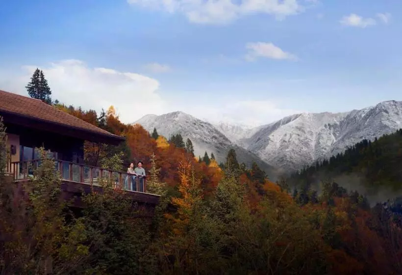 Hotelli Rissai Valley, A Ritz Carlton Reserve