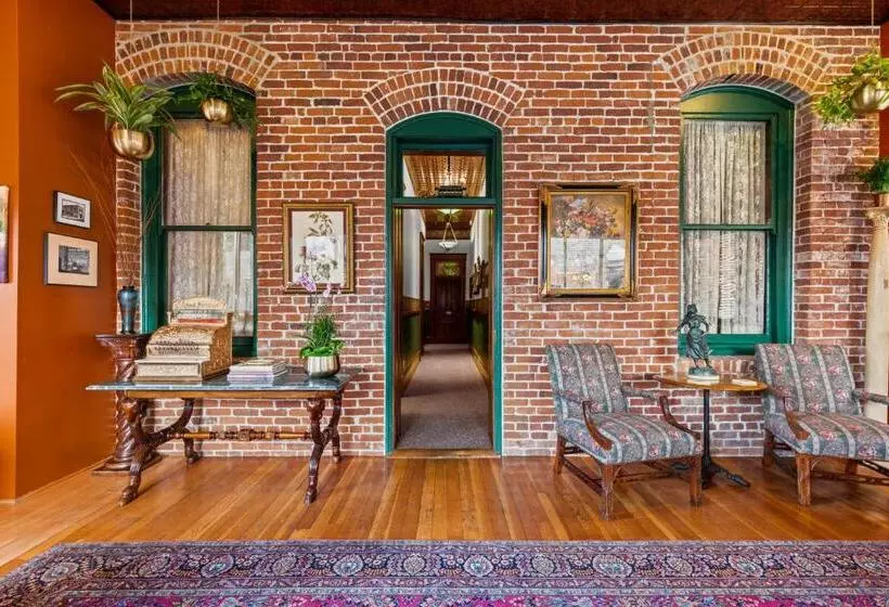 Hotelli The Peerless