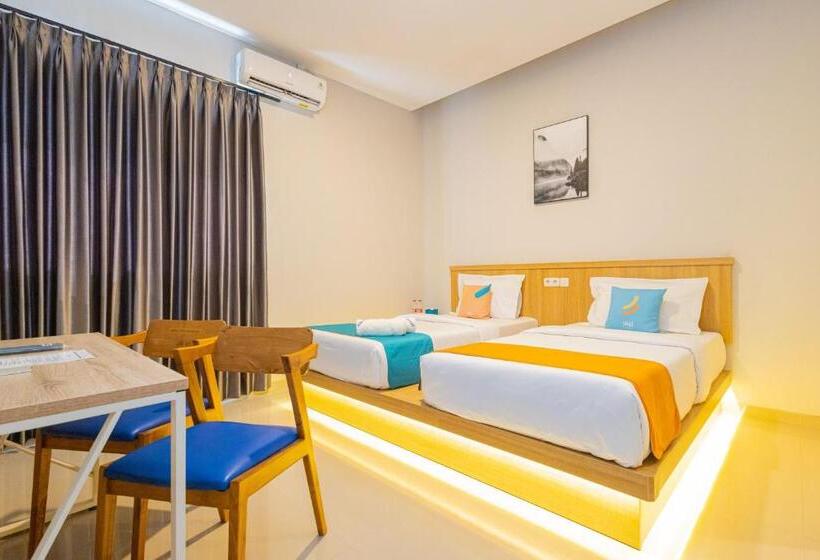 Sans Hotel Bobosini Malang By Reddoorz