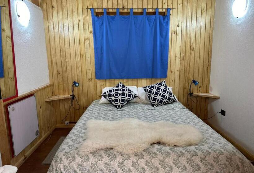 تختخواب و صبحانه Hostal Hunter